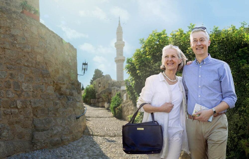 Mature-couple-travel-lifestyle-greece
